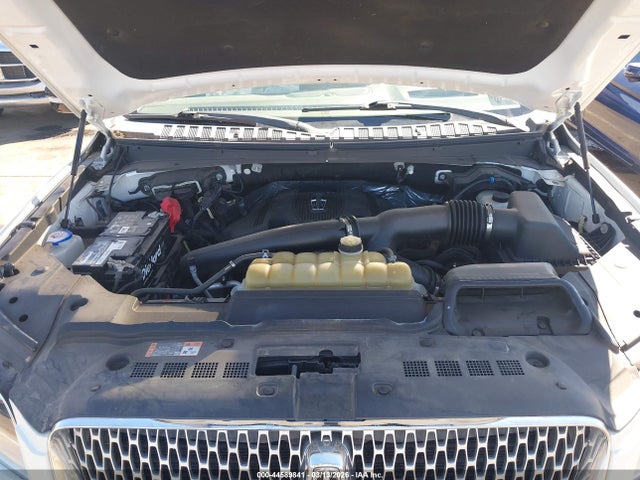 5LMJJ2LT8LEL23053 Lincoln Navigator Reserve