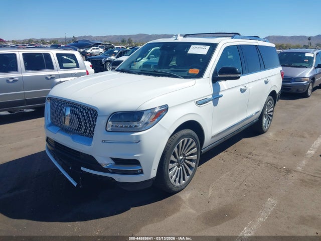 5LMJJ2LT8LEL23053 Lincoln Navigator Reserve