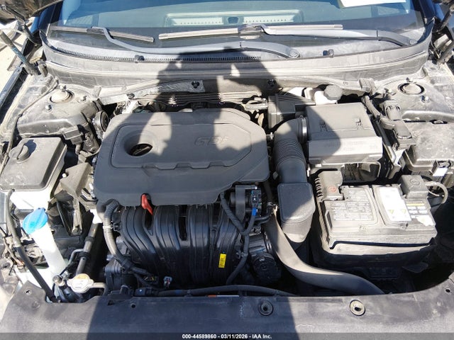 5NPE24AF5JH623788 Hyundai SONATA SE