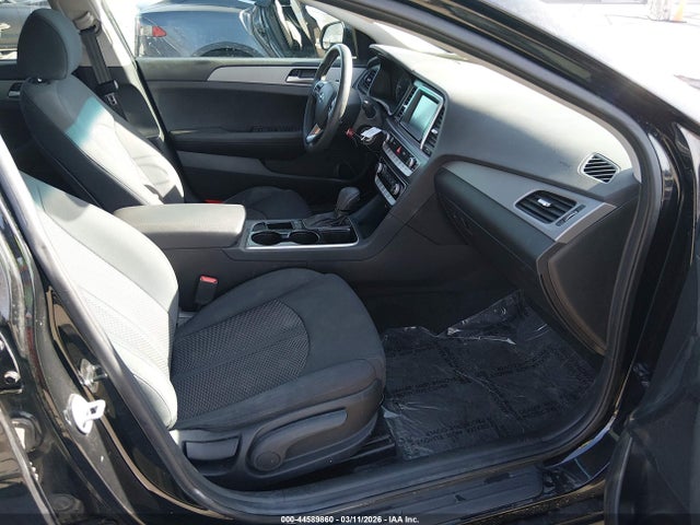 5NPE24AF5JH623788 Hyundai SONATA SE