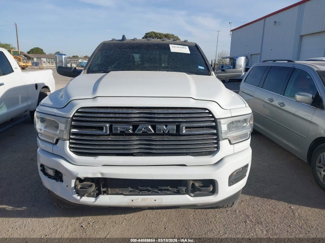 Продаж на аукціоні авто 2022 Ram 2500 Laramie  4x4 6'4 Box, vin: 3C6UR5NL3NG281776, номер лоту: 44589884