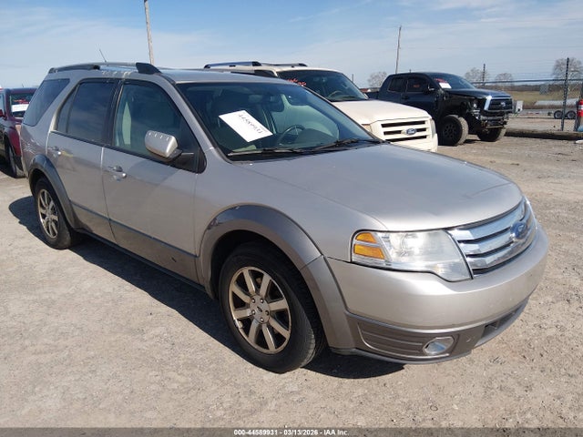 2008 FORD TAURUS X 1FMDK05W78GA41815