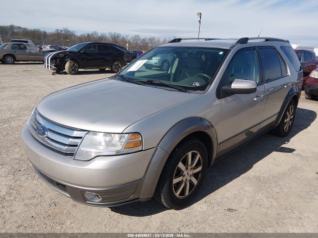 2008 FORD TAURUS X 1FMDK05W78GA41815 Photo 1