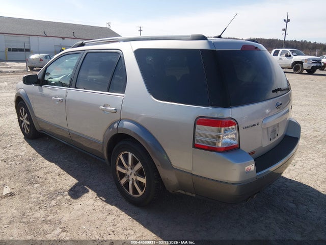 2008 FORD TAURUS X 1FMDK05W78GA41815 Photo 2