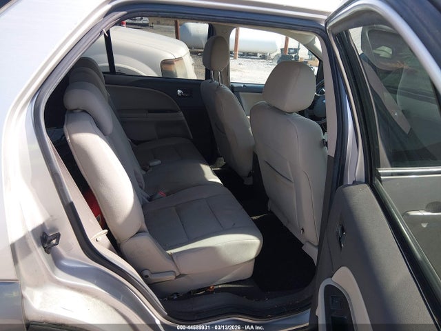 2008 FORD TAURUS X 1FMDK05W78GA41815 Photo 7