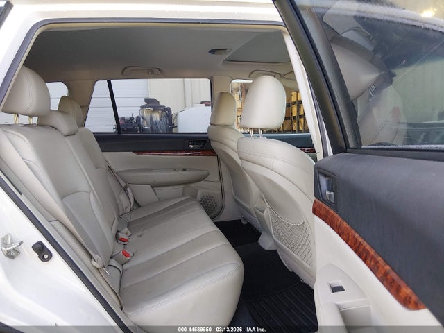 2010 SUBARU OUTBACK 4S4BRCKC6A3359677 Photo 7