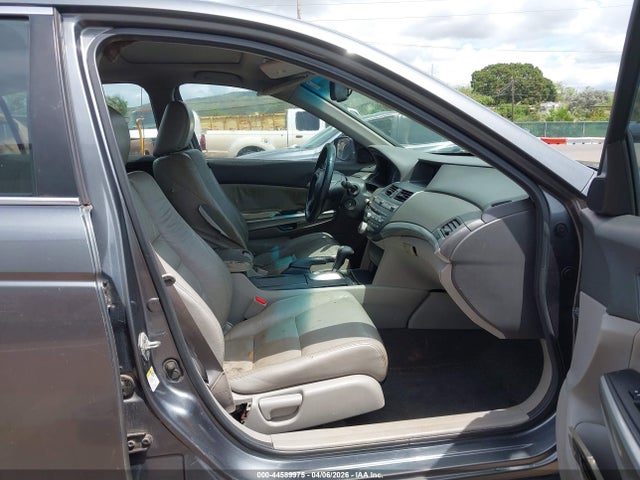 44589975 :رقم المزاد ، 1HGCP2F87AA118058 vin ، 2010 Honda Accord 2.4 Ex-l مزاد بيع
