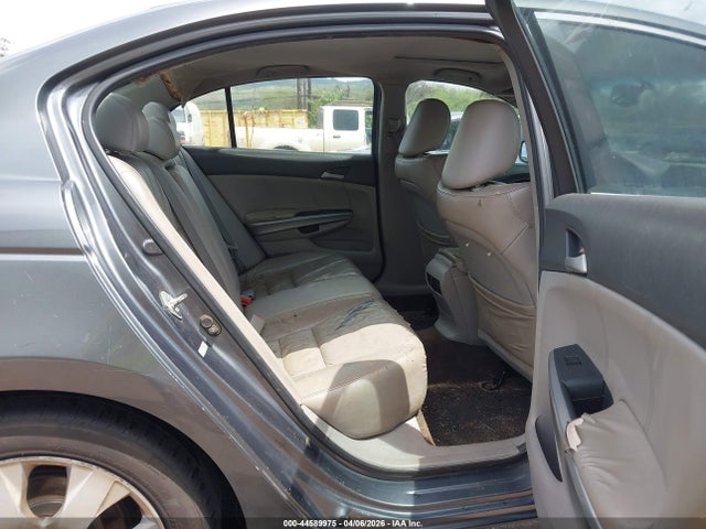 44589975 :رقم المزاد ، 1HGCP2F87AA118058 vin ، 2010 Honda Accord 2.4 Ex-l مزاد بيع