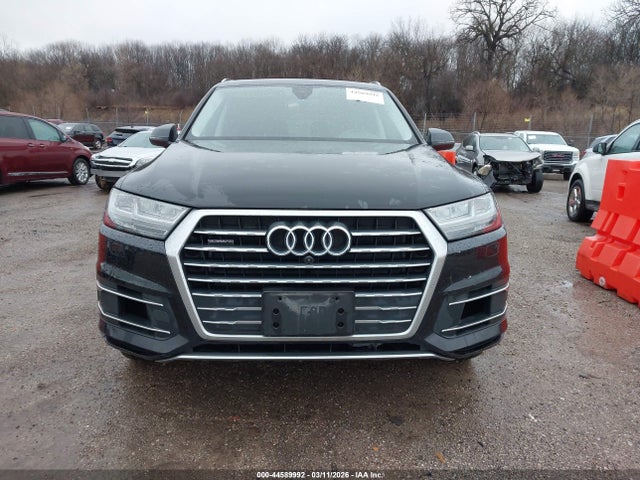 Продажа на аукционе авто 2018 Audi Q7 3.0t Premium, vin: WA1LAAF71JD045103, номер лота: 44589992