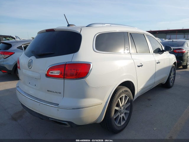 44590054 :رقم المزاد ، 5GAKRAKD3HJ219076 vin ، 2017 Buick Enclave Convenience مزاد بيع