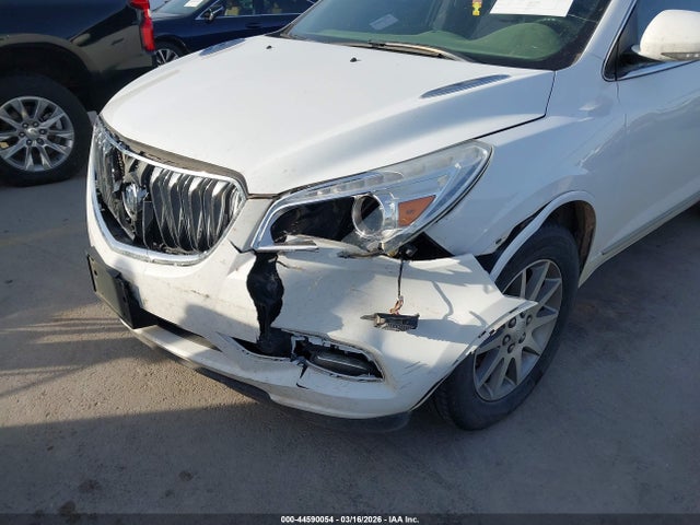 44590054 :رقم المزاد ، 5GAKRAKD3HJ219076 vin ، 2017 Buick Enclave Convenience مزاد بيع