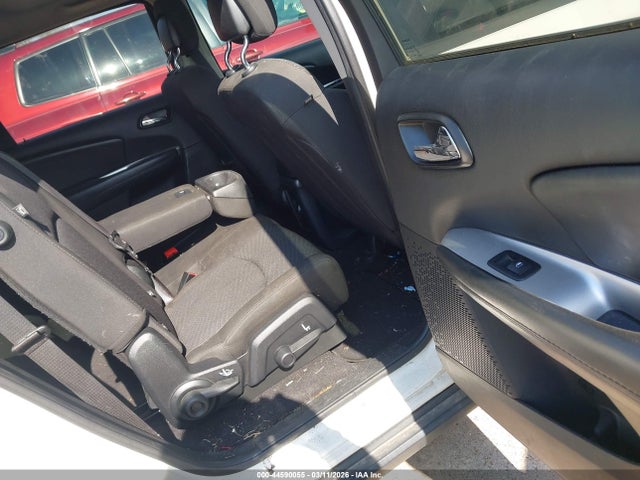 3C4PDCAB9JT309572 Dodge JOURNEY SE