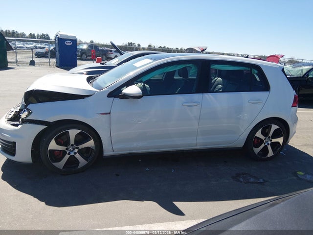 Aukcja sprzedaży 2016 Volkswagen Golf Gti Autobahn W/performance Package 4-door, vin: 3VW547AU1GM020105, numer aukcji: 44590075