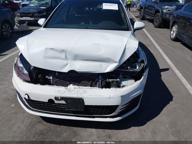 2016 VOLKSWAGEN GOLF GTI 3VW547AU1GM020105 Photo 5