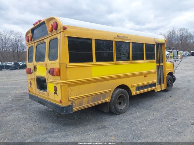 Продажа на аукционе авто 2004 Gmc Savana Cutaway Standard W/c7l/c7n, vin: 1GDJG31U541150295, номер лота: 44590079