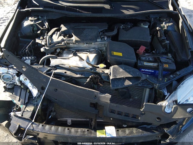 2015 Toyota Camry Le მანქანა იყიდება აუქციონზე, vin: 4T4BF1FK0FR457514, აუქციონის ნომერი: 44590084