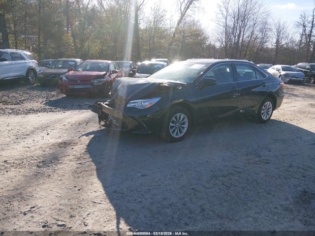 2015 Toyota Camry Le მანქანა იყიდება აუქციონზე, vin: 4T4BF1FK0FR457514, აუქციონის ნომერი: 44590084