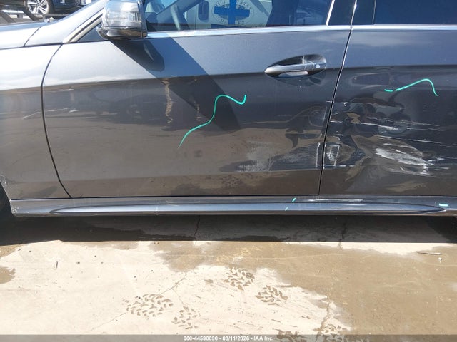 2015 Mercedes-benz E 350 მანქანა იყიდება აუქციონზე, vin: WDDHF5KB0FB106271, აუქციონის ნომერი: 44590090