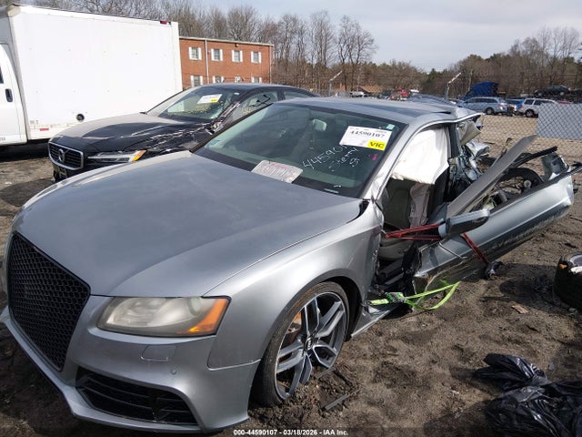 Продажа на аукционе авто 2011 Audi A5 2.0t Premium, vin: WAUCFAFR9BA079542, номер лота: 44590107