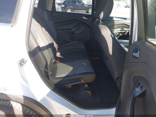 1FMCU0GD1JUB73929 Ford ESCAPE SE