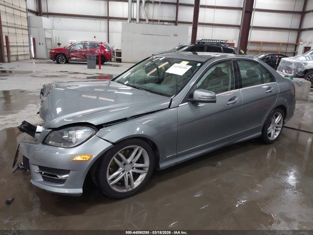 Aukcja sprzedaży 2013 Mercedes-benz C 300 Sport 4matic, vin: WDDGF8AB5DR289637, numer aukcji: 44590295