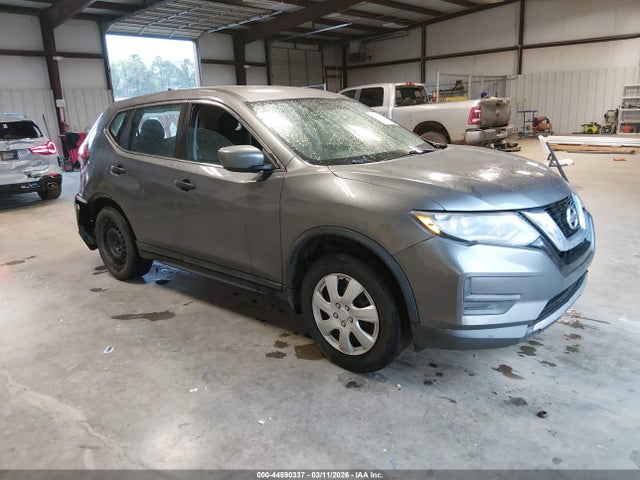2017 NISSAN ROGUE 5N1AT2MT3HC746699