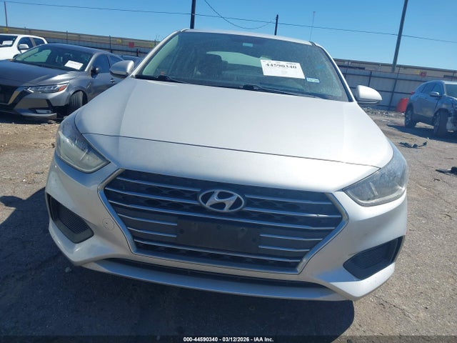 2021 Hyundai Accent Se მანქანა იყიდება აუქციონზე, vin: 3KPC24A6XME147232, აუქციონის ნომერი: 44590340