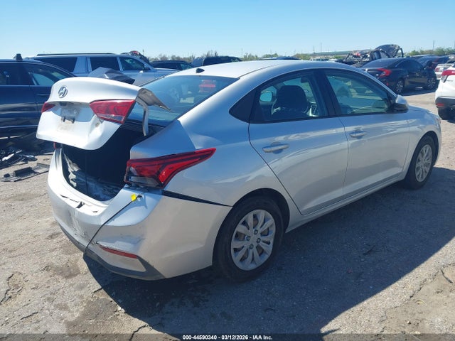 2021 Hyundai Accent Se მანქანა იყიდება აუქციონზე, vin: 3KPC24A6XME147232, აუქციონის ნომერი: 44590340