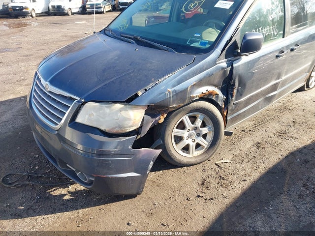 Продажа на аукционе авто 2008 Chrysler Town & Country Touring, vin: 2A8HR54P78R640780, номер лота: 44590349