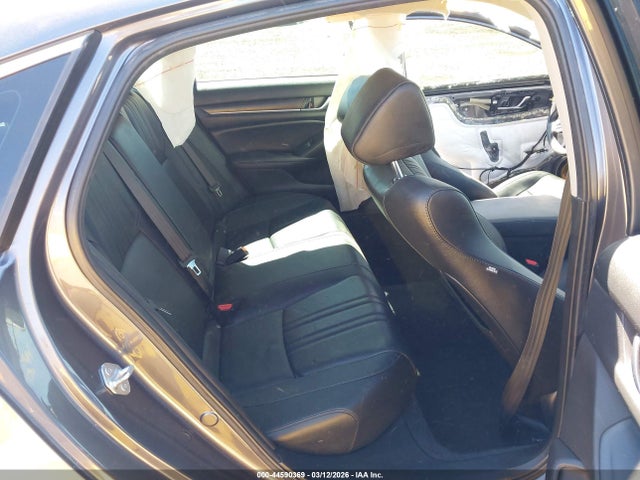 Продажа на аукционе авто 2022 Honda Accord Ex-l, vin: 1HGCV1F59NA004607, номер лота: 44590369