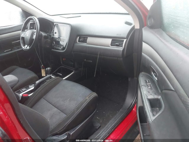 2017 MITSUBISHI OUTLANDER JA4AD3A38HZ021862 Photo 4