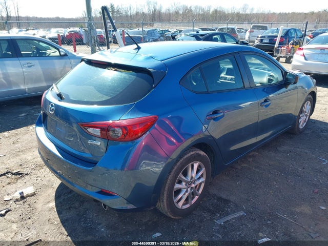Продаж на аукціоні авто 2018 Mazda Mazda3 Sport, vin: 3MZBN1K74JM194540, номер лоту: 44590391