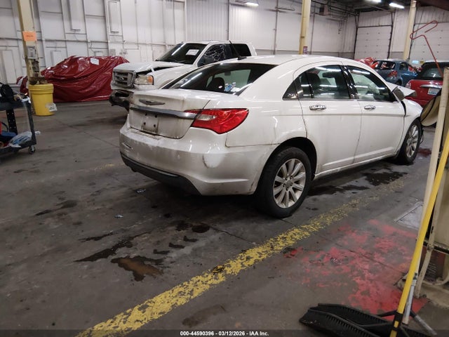 Aukcja sprzedaży 2014 Chrysler 200 Limited, vin: 1C3CCBCG0EN134613, numer aukcji: 44590396