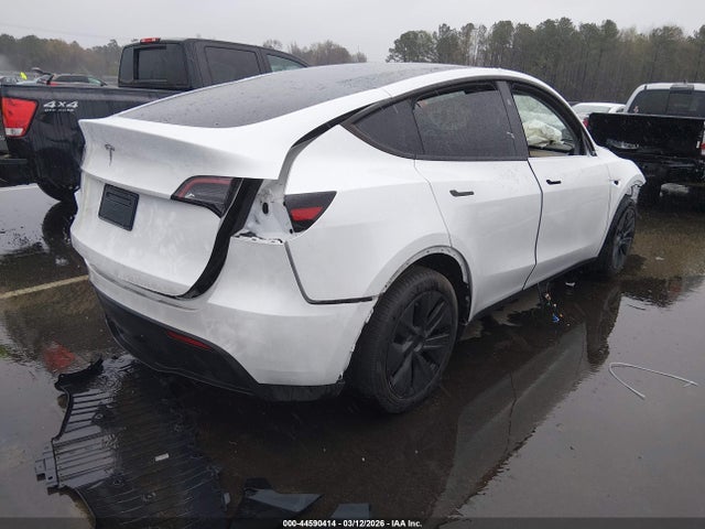 2025 TESLA MODEL Y 7SAYGDED4SA374116 Photo 3