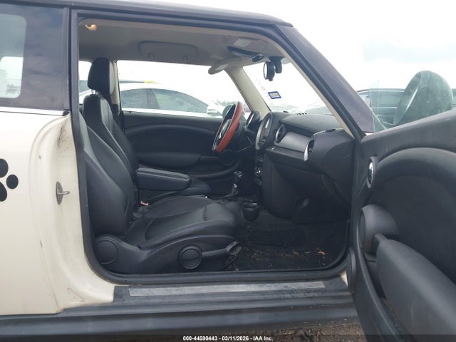 2013 MINI HARDTOP WMWSU3C56DT687038 Photo 4