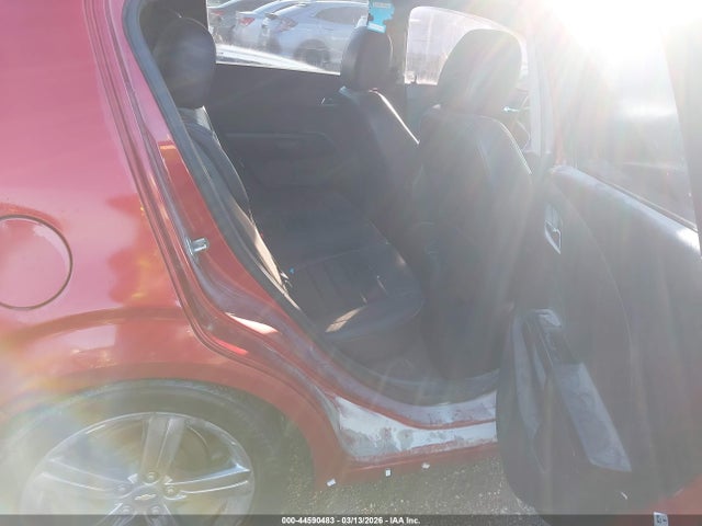 Chevrolet Sonic Rs Manual 2014 1G1JH6SB1E4133535 Image 8