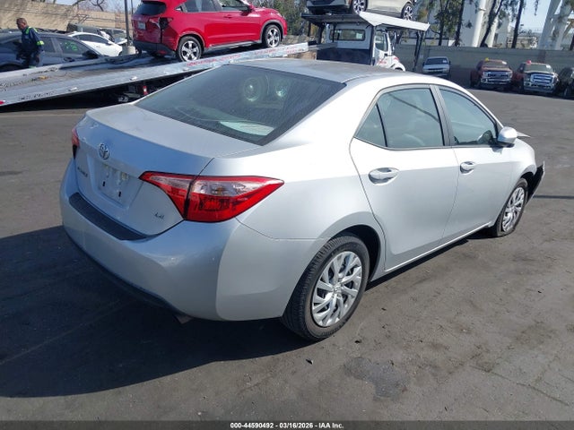 5YFBURHE7JP788851 Toyota COROLLA LE