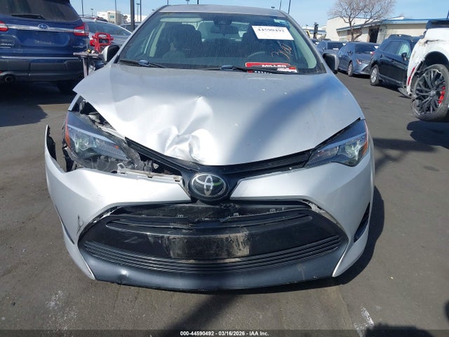 5YFBURHE7JP788851 Toyota COROLLA LE