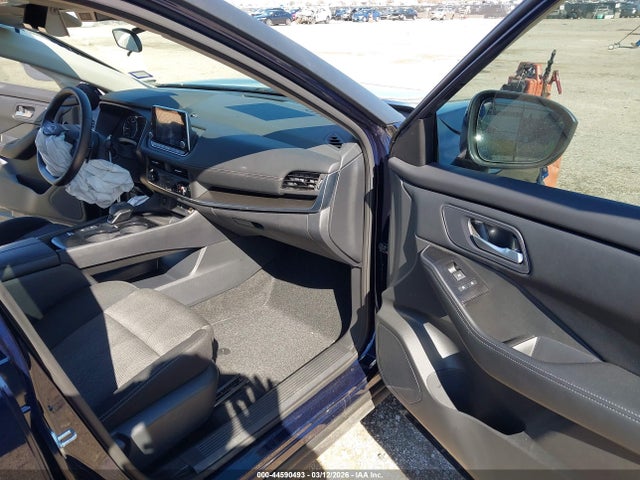 44590493 :رقم المزاد ، 5N1BT3BA8SC851869 vin ، 2025 Nissan Rogue Sv Fwd مزاد بيع