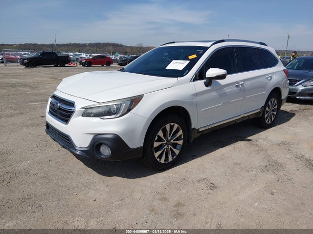 Продаж на аукціоні авто 2018 Subaru Outback 2.5i Touring, vin: 4S4BSATC4J3213124, номер лоту: 44590507