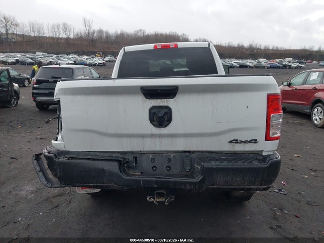 44590510 :رقم المزاد ، 3C63R3CL2RG225546 vin ، 2024 Ram 3500 Tradesman  4x4 6'4 Box مزاد بيع