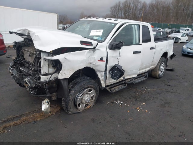 44590510 :رقم المزاد ، 3C63R3CL2RG225546 vin ، 2024 Ram 3500 Tradesman  4x4 6'4 Box مزاد بيع