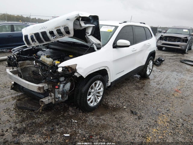 44590531 :رقم المزاد ، 1C4PJLCB8LD514931 vin ، 2020 Jeep Cherokee Latitude Fwd مزاد بيع