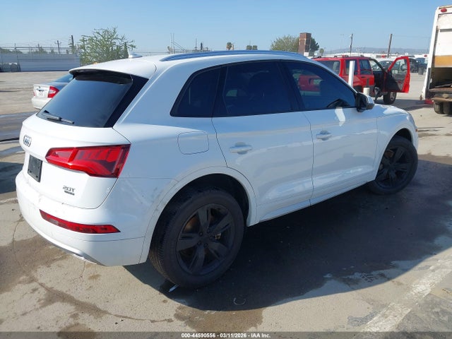 2018 AUDI Q5 WA1ANAFY3J2203134 Photo 3