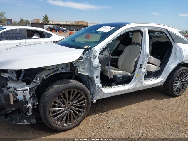 2023 Lexus Rx 350h Luxury მანქანა იყიდება აუქციონზე, vin: 2T2BBMCA4PC021539, აუქციონის ნომერი: 44590578