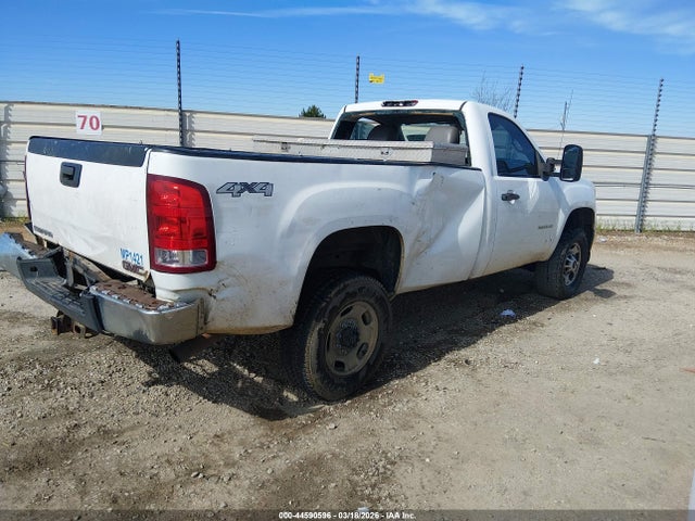 44590596 :رقم المزاد ، 1GT02ZCG1EF110308 vin ، 2014 Gmc Sierra 2500hd Work Truck مزاد بيع