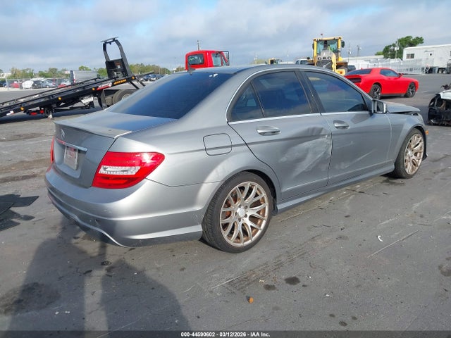 Aukcja sprzedaży 2014 Mercedes-benz C 250 Sport, vin: WDDGF4HB6EA953409, numer aukcji: 44590602