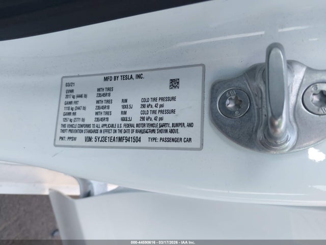 2021 Tesla Model 3 Standard Range Plus Rear-wheel Drive მანქანა იყიდება აუქციონზე, vin: 5YJ3E1EA1MF941504, აუქციონის ნომერი: 44590616