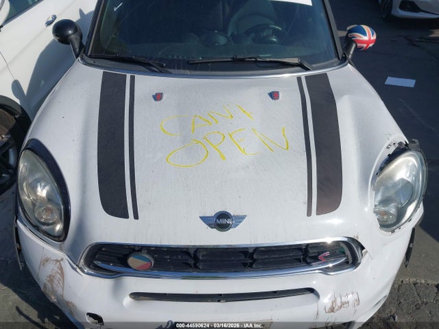 2015 MINI COUNTRYMAN WMWZC5C57FWP45172 Photo 9