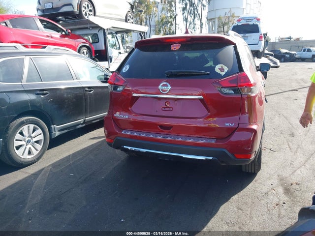 Nissan ROGUE SV 2018 5N1AT2MT3JC706385 Image 17